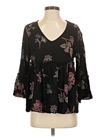Karen Kane 3/4 Sleeve Blouse (view 1)