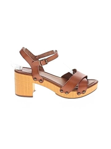 Mia Sandals (view 1)