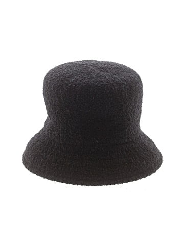 Gap Hat (view 1)