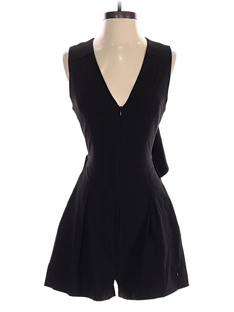 Pre-owned Bcbgmaxazria Romper In Black
