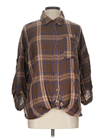Gilli 3/4 Sleeve Button-Down Shirt (view 1)