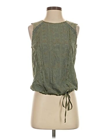 Tiny Sleeveless Blouse (view 1)