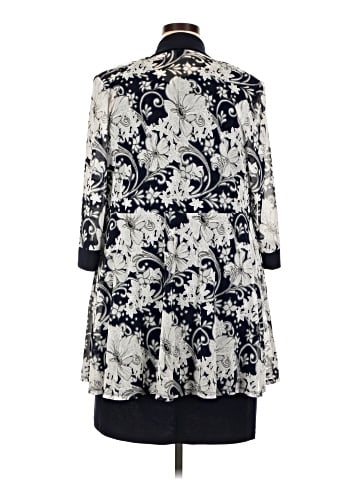 Roz & Ali Casual Dress (view 2)
