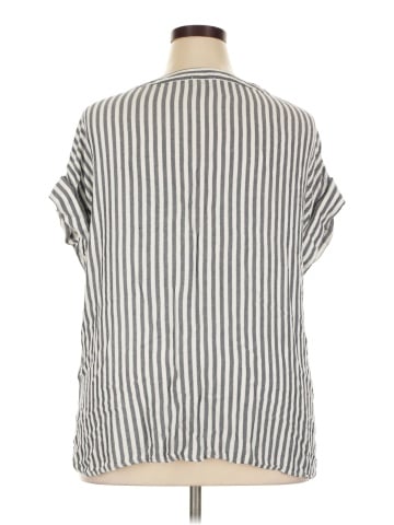 Jones New York Signature Short Sleeve Blouse (view 2)