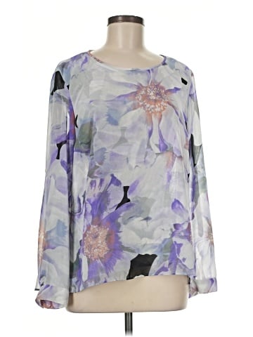Jennifer Lopez Long Sleeve T-Shirt (view 1)