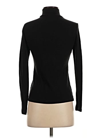 Uniqlo Turtleneck Sweater (view 2)