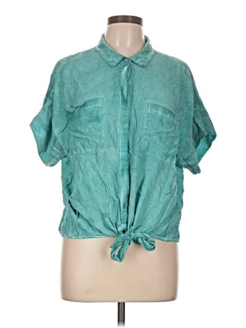Velvet Heart Short Sleeve Blouse (view 1)