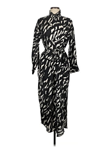 Banana Republic Factory Store Casual Dress (view 1)