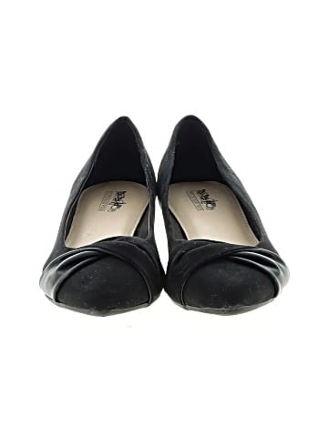Coach and Four Flats (view 2)