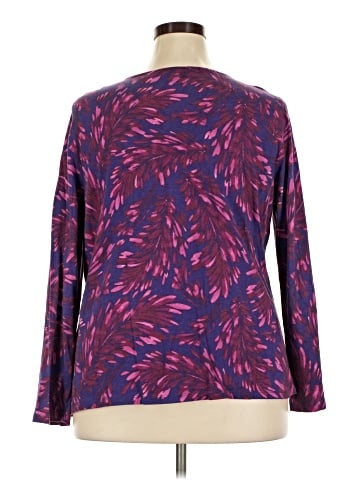 Liz Claiborne Long Sleeve T-Shirt (view 2)