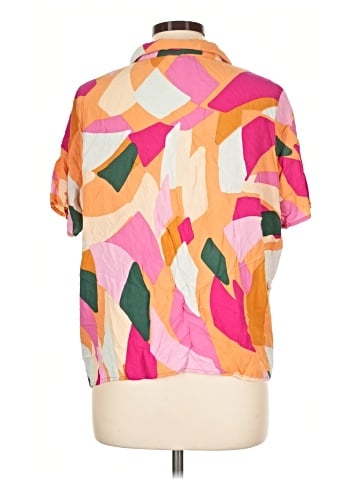 Le Lis Short Sleeve Blouse (view 2)