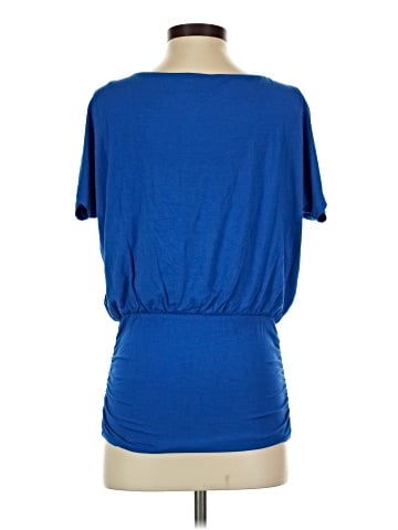 Monroe and Main Short Sleeve Top (view 2)
