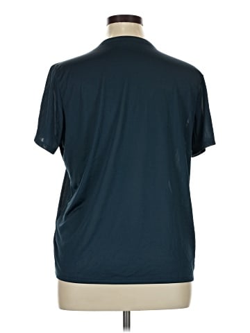Nike Active T-Shirt (view 2)