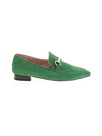 Unbranded Flats (view 1)