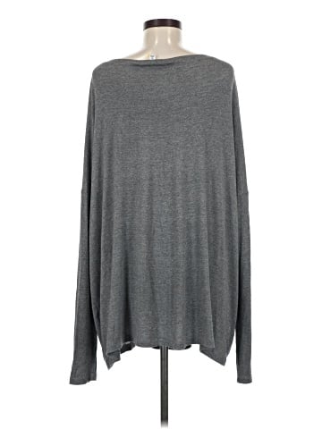 CAbi Long Sleeve T-Shirt (view 2)