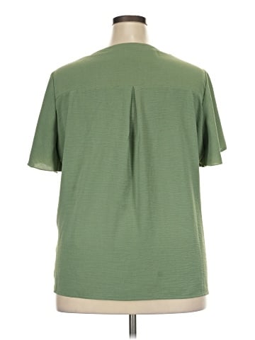Coco + Carmen Short Sleeve Blouse (view 2)