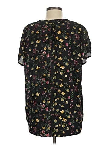 Pleione Short Sleeve Blouse (view 2)