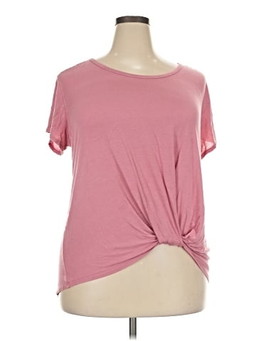 Free Kisses Short Sleeve Top (view 1)