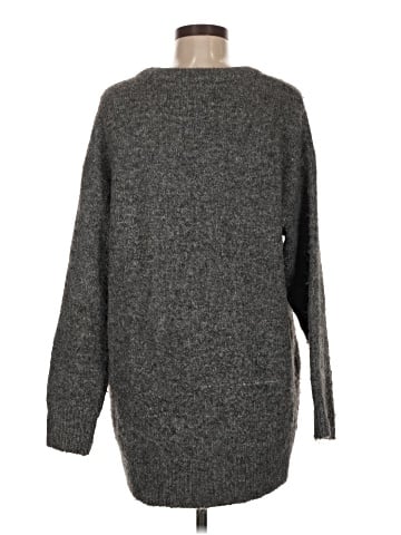 Old Navy Pullover Sweater (view 2)