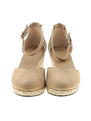 Unbranded Wedges (view 2)