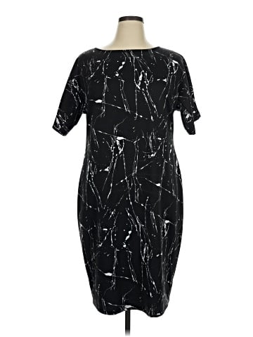 Boutique + Cocktail Dress (view 1)