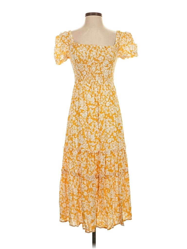 Pre-owned Pink Lily Casual Dress In Yellow