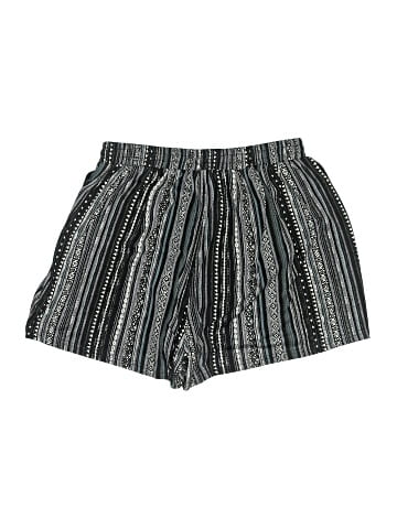 BLOOMCHIC Shorts (view 2)