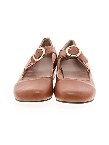 Unbranded Flats (view 2)