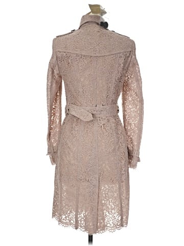 Burberry Trenchcoat (view 2)
