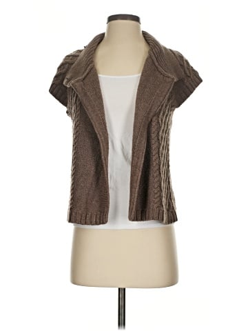 The Limited Sweater Vest (view 1)