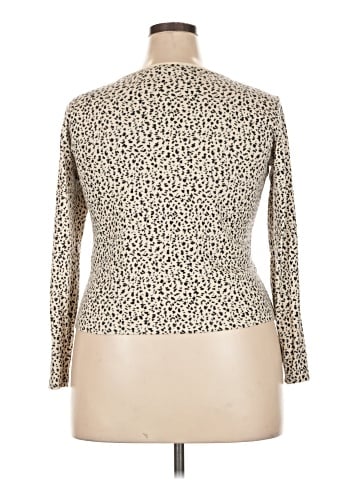 Levi's 3/4 Sleeve Top (view 2)