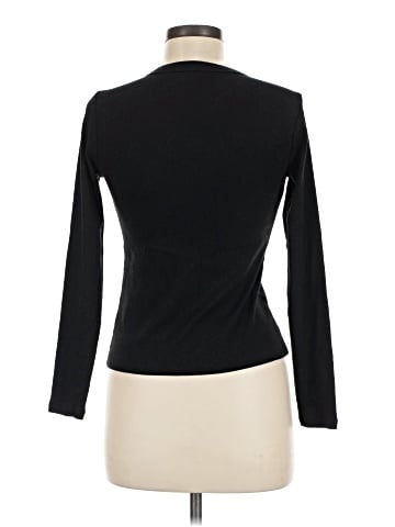 Old Navy Long Sleeve T-Shirt (view 2)
