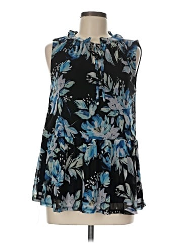 North Style Sleeveless Blouse (view 1)