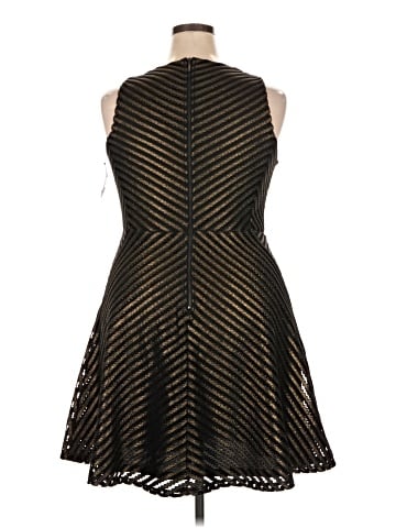 Mossimo Cocktail Dress (view 2)