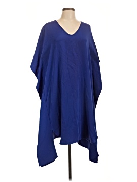 Zero + Maria Cornejo Poncho
