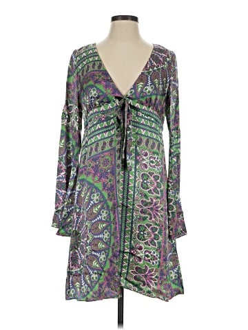 Alice & Trixie Casual Dress (view 1)