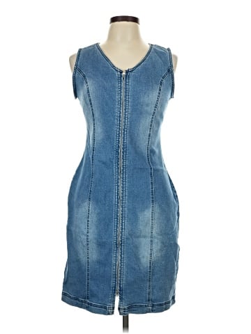 Venus Casual Dress (view 1)
