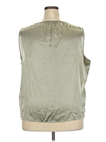 Le Suit Sleeveless T-Shirt (view 2)