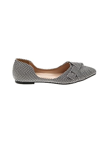 Unbranded Flats (view 1)