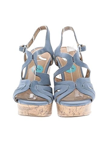 REPORT Wedges (view 2)