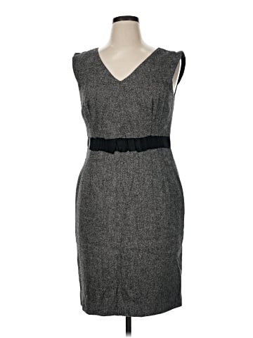 Banana Republic Cocktail Dress (view 1)