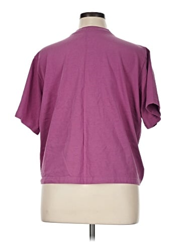 Nike Active T-Shirt (view 2)