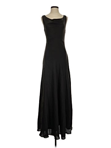 WAYF Casual Dress (view 1)