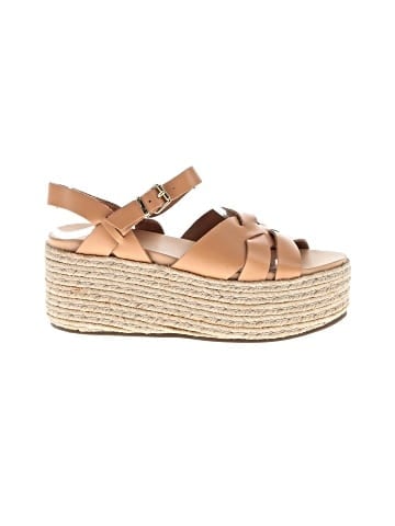 Aldo Wedges (view 1)