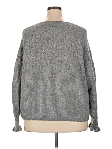 Old Navy Pullover Sweater (view 2)