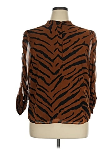 White House Black Market 3/4 Sleeve Blouse (view 1)