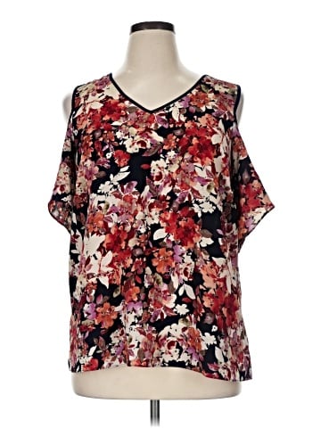 Bobeau Short Sleeve Blouse (view 1)
