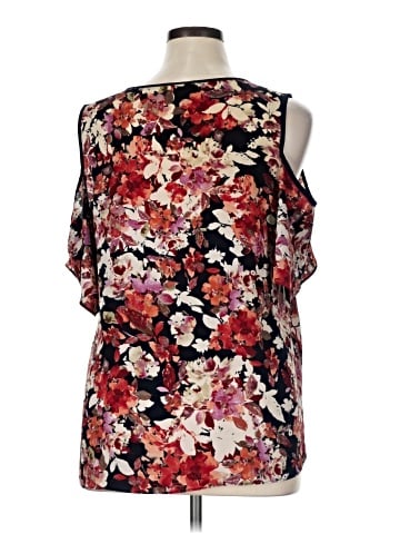 Bobeau Short Sleeve Blouse (view 2)