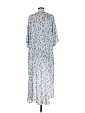 Buddy Love Kimono (view 2)