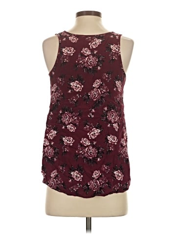 Charlotte Russe Sleeveless Blouse (view 2)
